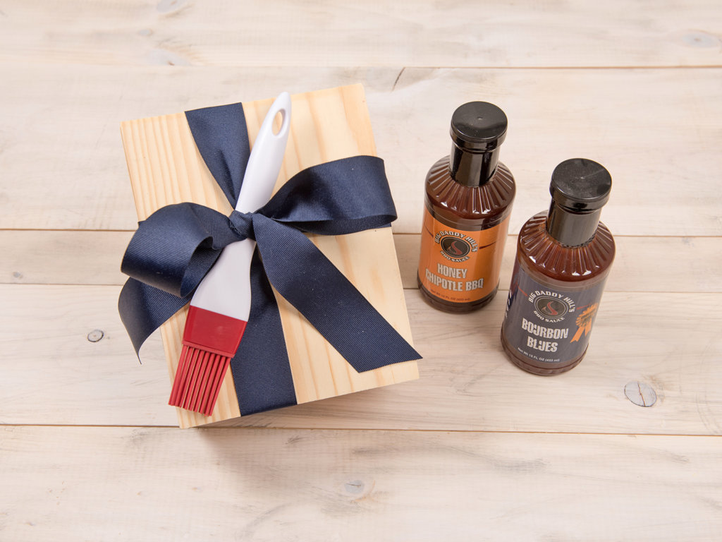 Gourmet BBQ Sauce Kit Gift Hounds