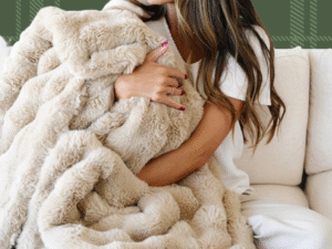 Saranoni Plus Faux Fur Blanket